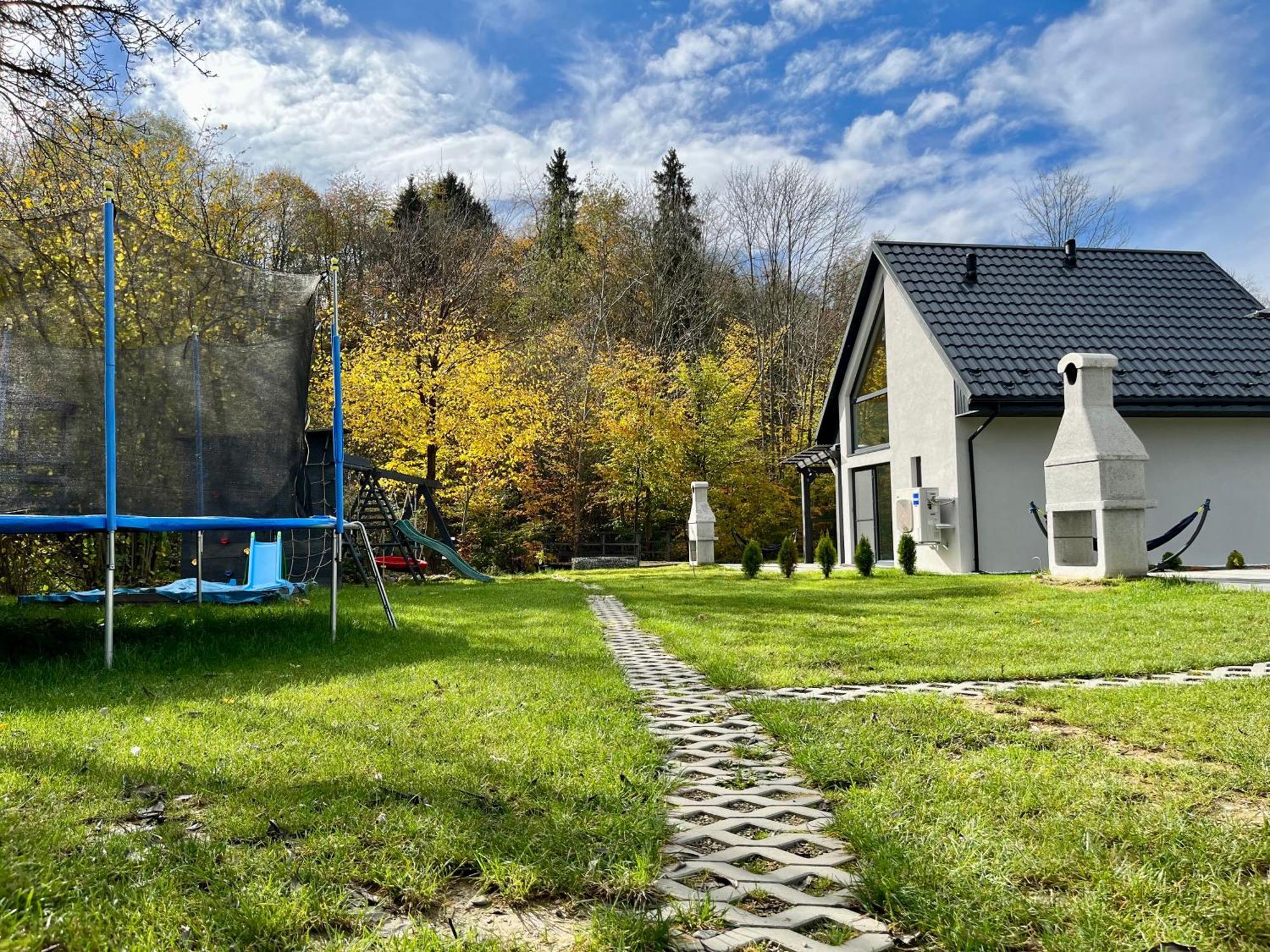 Domki Nad Starym Potokiem Устшики-Дольне Экстерьер фото