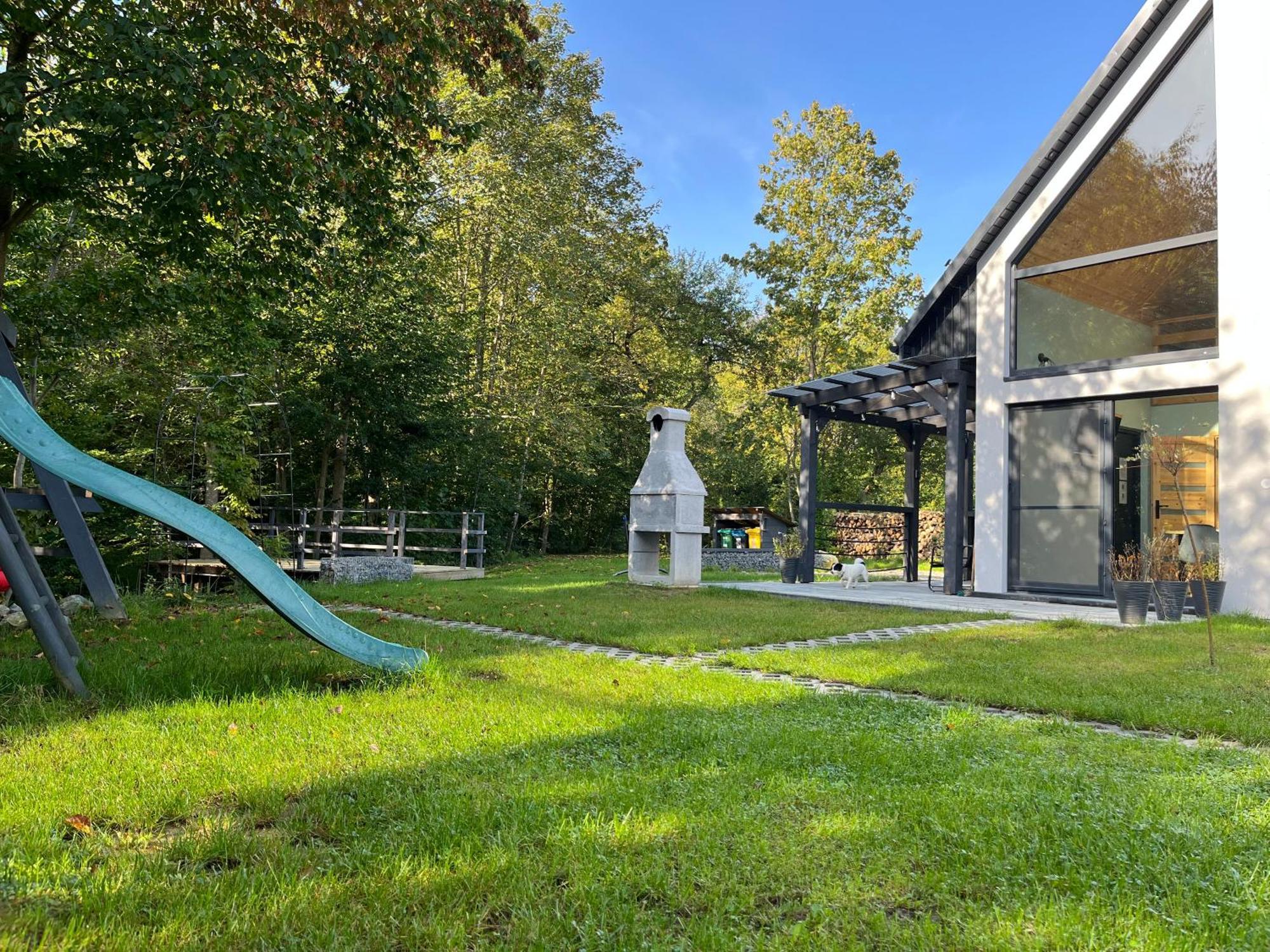 Domki Nad Starym Potokiem Устшики-Дольне Экстерьер фото