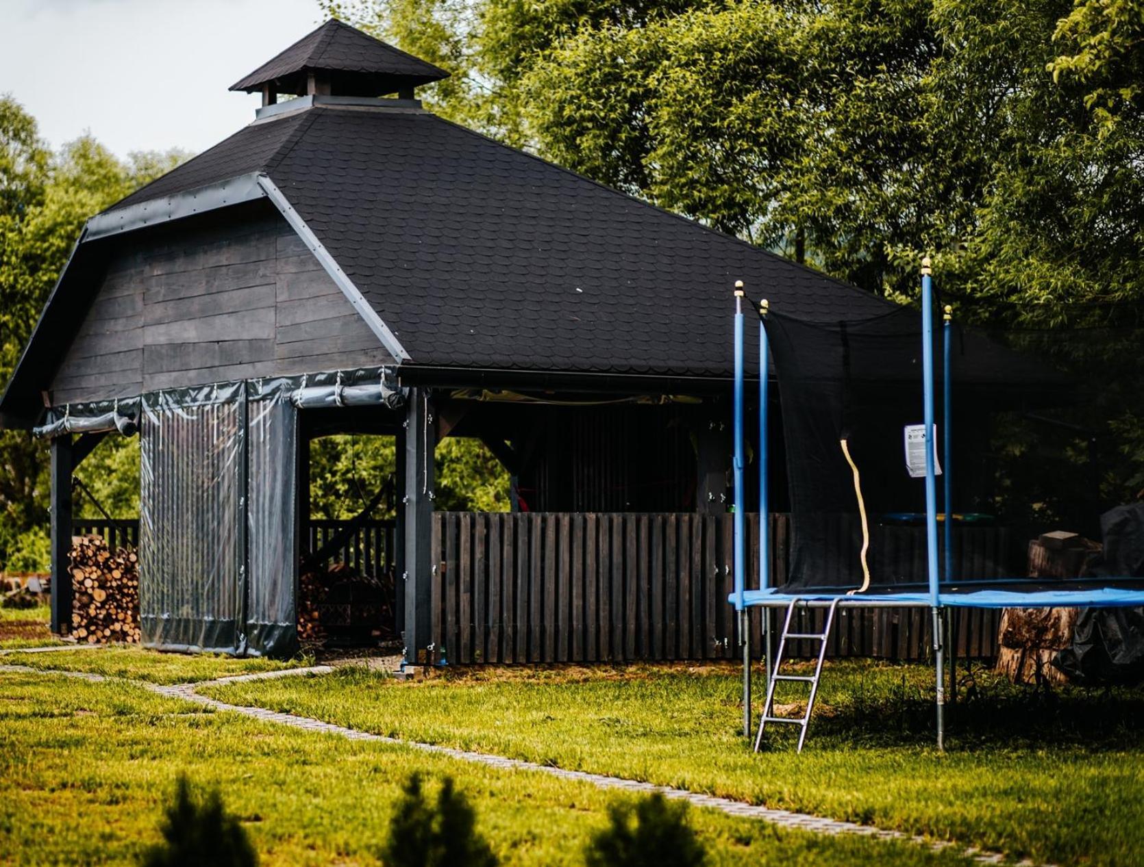 Domki Nad Starym Potokiem Устшики-Дольне Экстерьер фото